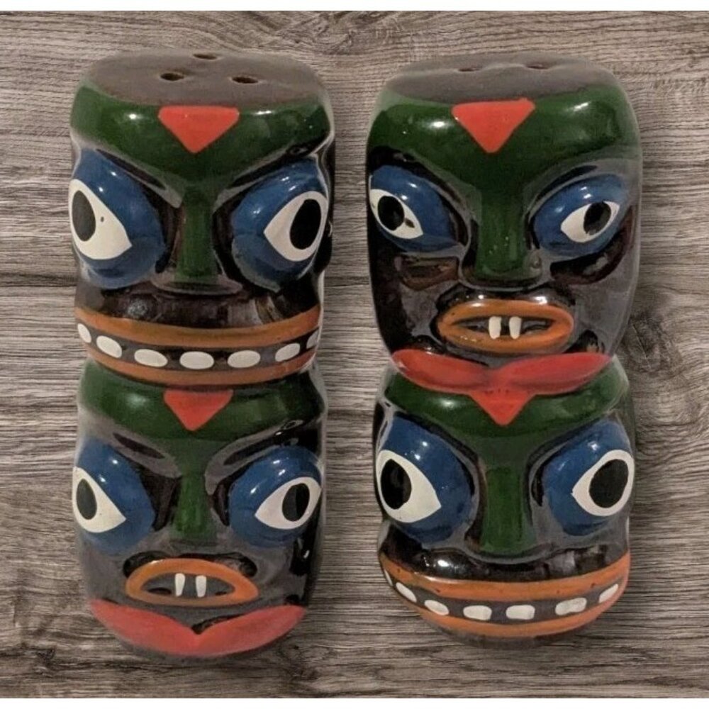 Vtg Tiki Totem Pole Salt and Pepper Shakers Ceramic Japan Retro Tropical MCM 3"